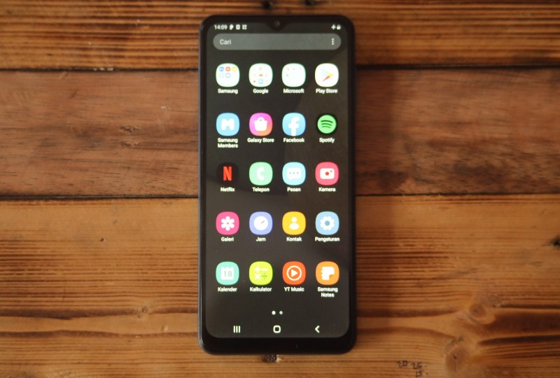 samsung galaxy a12s review